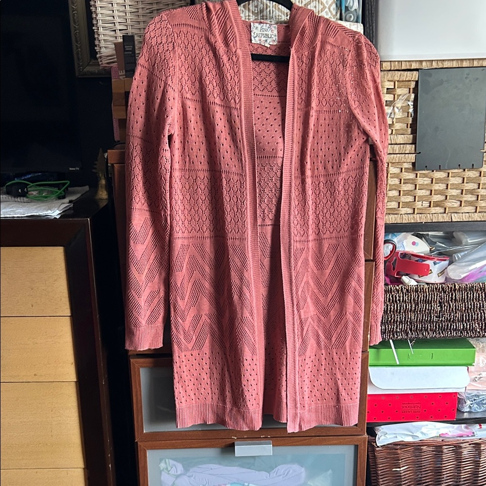Pink Republic Lace Knit Cardigan size small